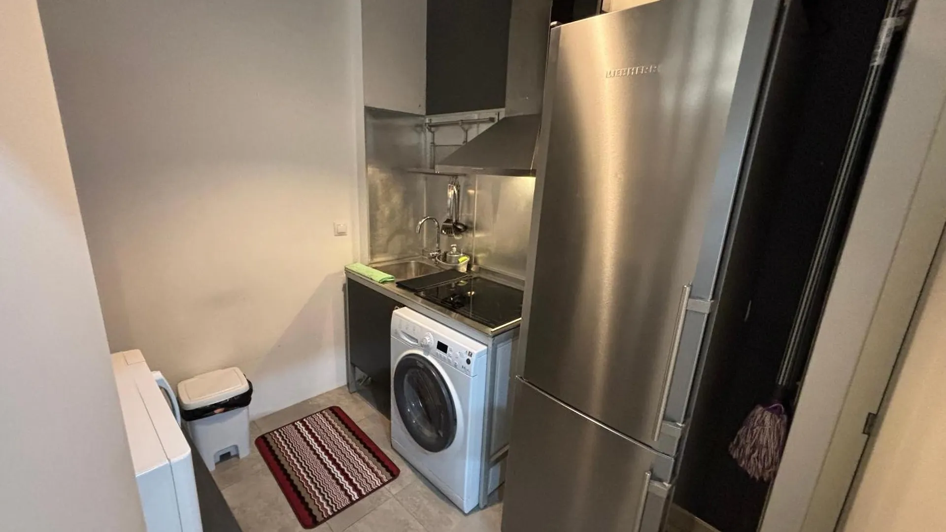 Apartment Estudio Para Parejas Barcelona Spain